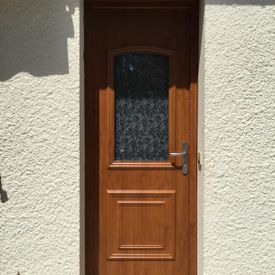 porte pvc imitation bois chene dore fenetrea