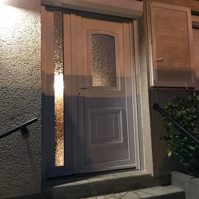 porte pvc jade fenetrea volet solaire fenetrea somfy
